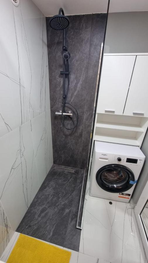 Appartamento Studio Serenity Onesti Esterno foto